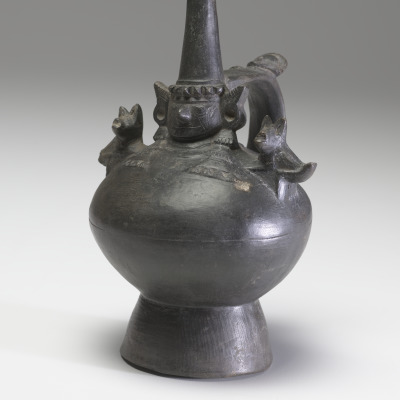 Vessel with Modeled Head and Foxes