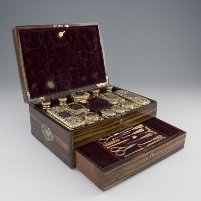 Travelling Rosewood Case from Toilette Service